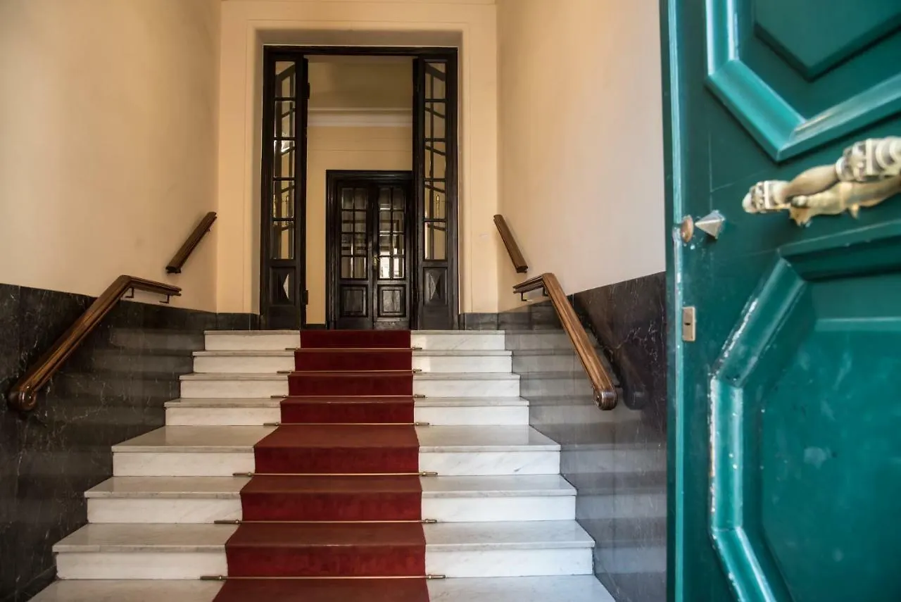 Hotel Domus Alberico Rom 2*,  Italien