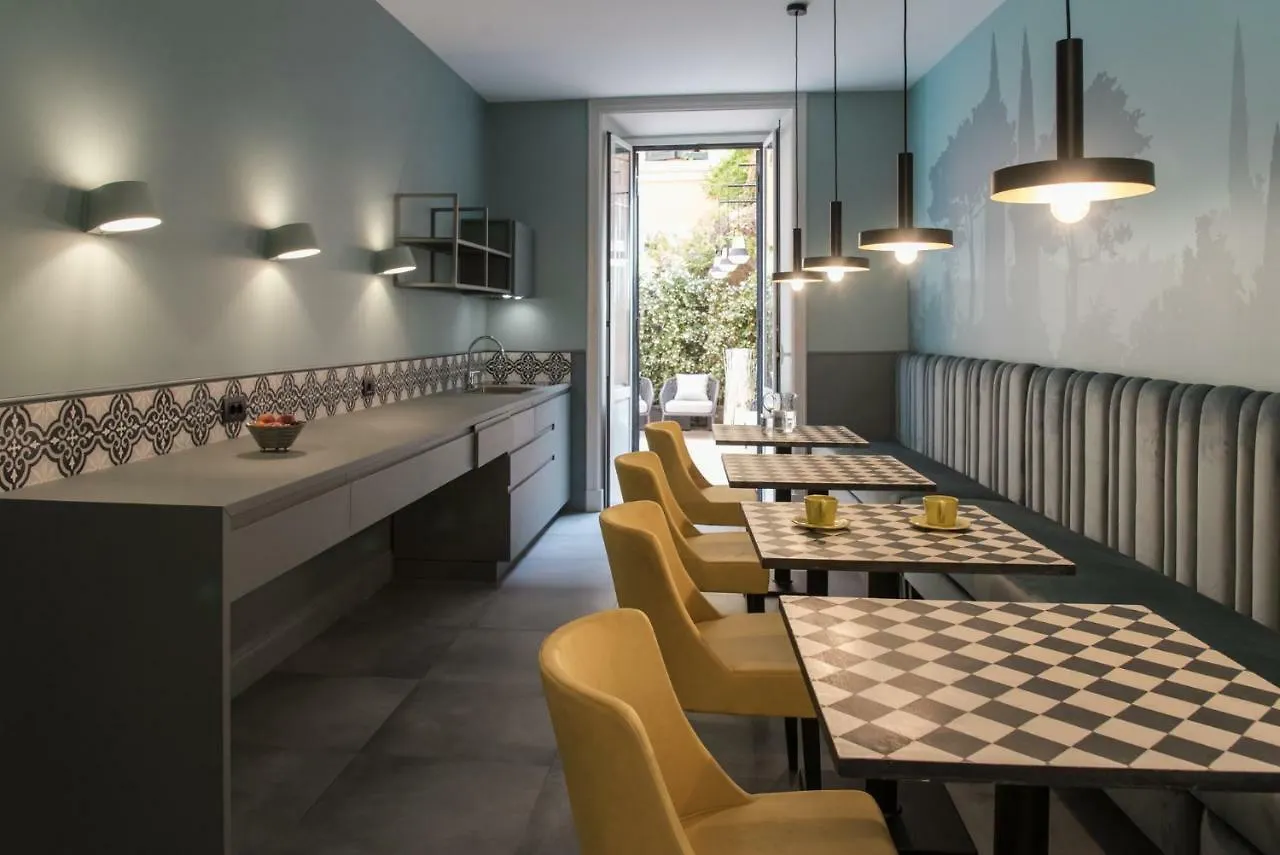 Domus Alberico Hotel Rome 2*,  Italy